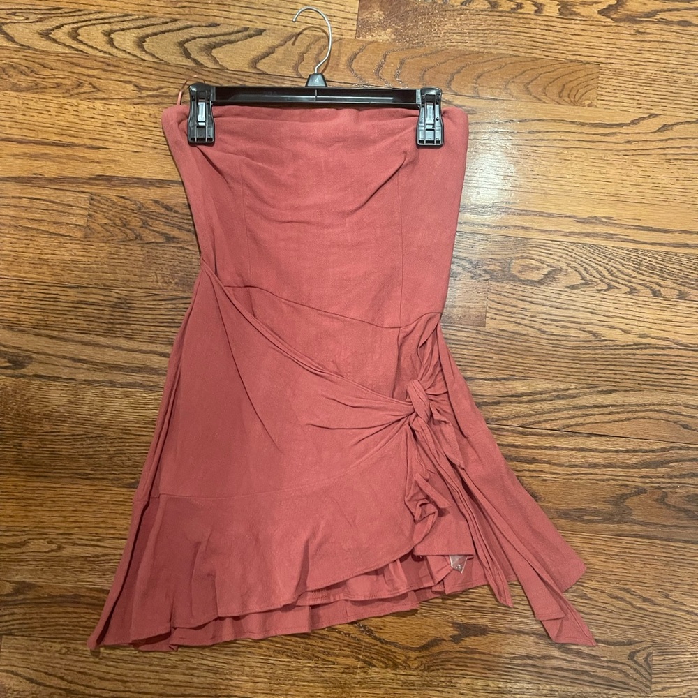 Clay dress worn once size medium